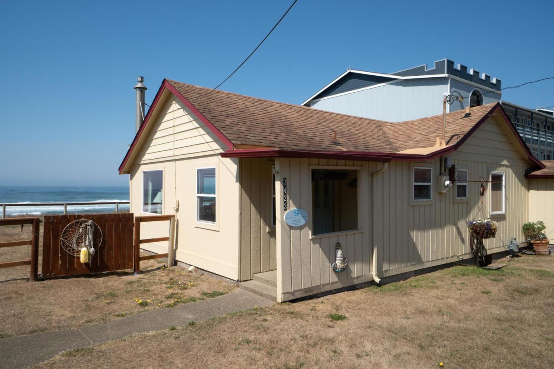 Villa Seaside Escape à Lincoln City Extérieur photo